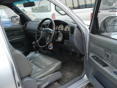 Toyota Hilux Tiger EFI 2000 to 2001 from Thailand's top Toyota Hilux Tiger exporter - Jim Autos Thailand