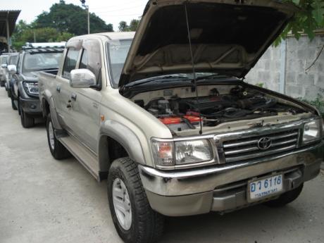 Toyota Hilux Tiger EFI 2000 to 2001 from Thailand's top Toyota Hilux Tiger exporter - Jim Autos Thailand