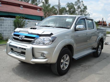 new Toyota Hilux Vigo Double Cab at Thailand's top Toyota Hilux Vigo dealer Jim Autos Thailand