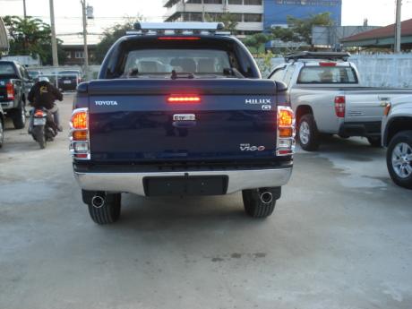 new Toyota Hilux Vigo Double Cab with Superlid at Thailand's top Toyota Hilux Vigo dealer Jim Autos Thailand