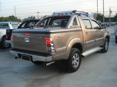 new Toyota Hilux Vigo Double Cab with Superlid GSR at Thailand's top Toyota Hilux Vigo dealer Jim Autos Thailand